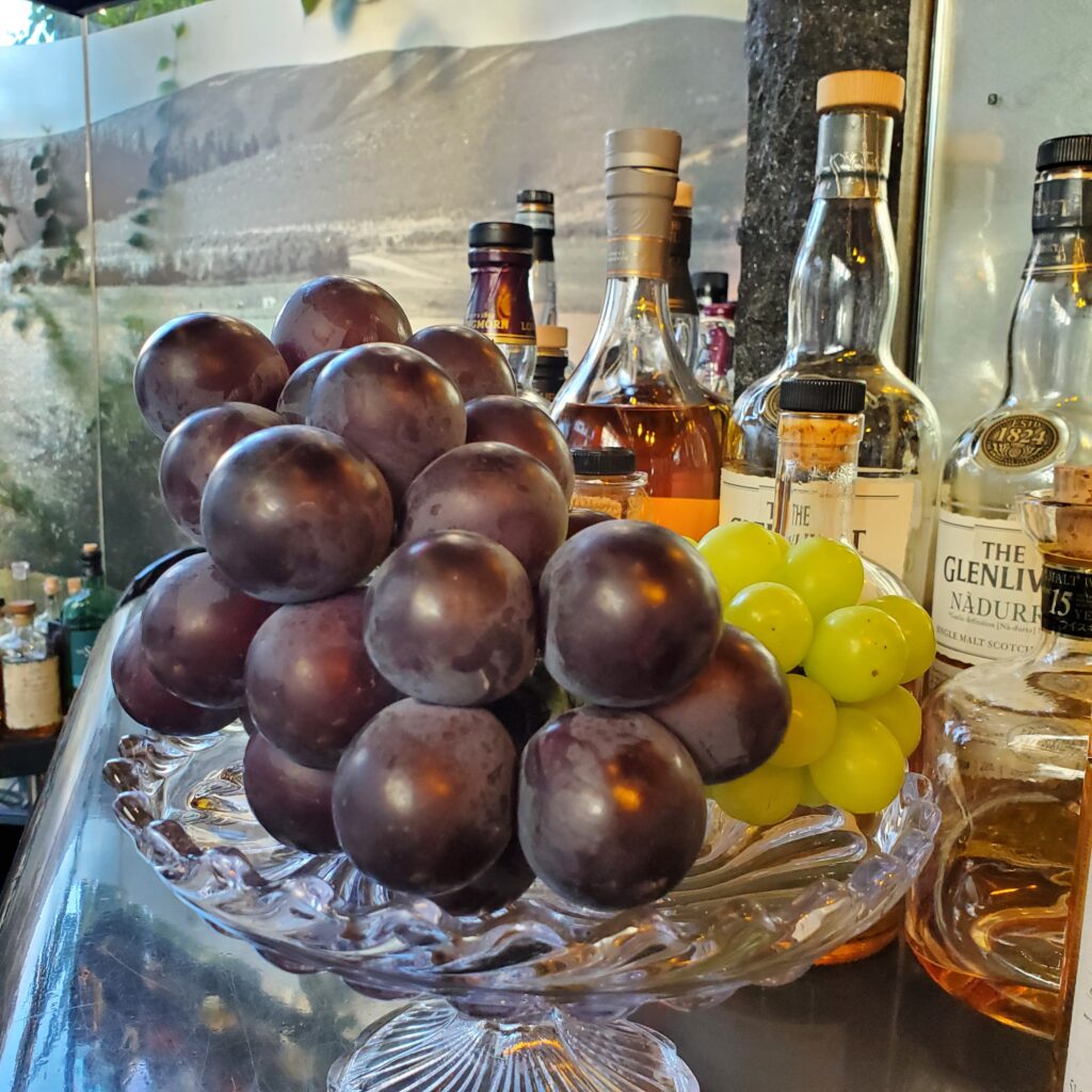 黒い宝石が届きました。