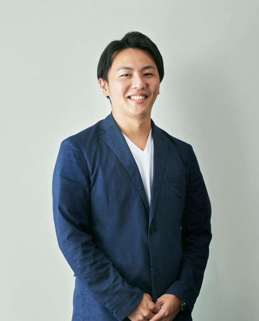 民辻伸也